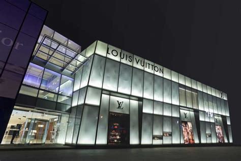 lvmh russian stores